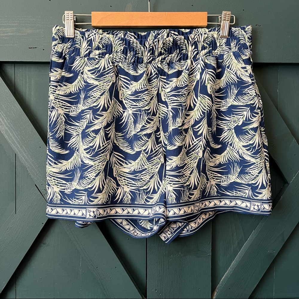 Max Studio Shorts 🤩 New